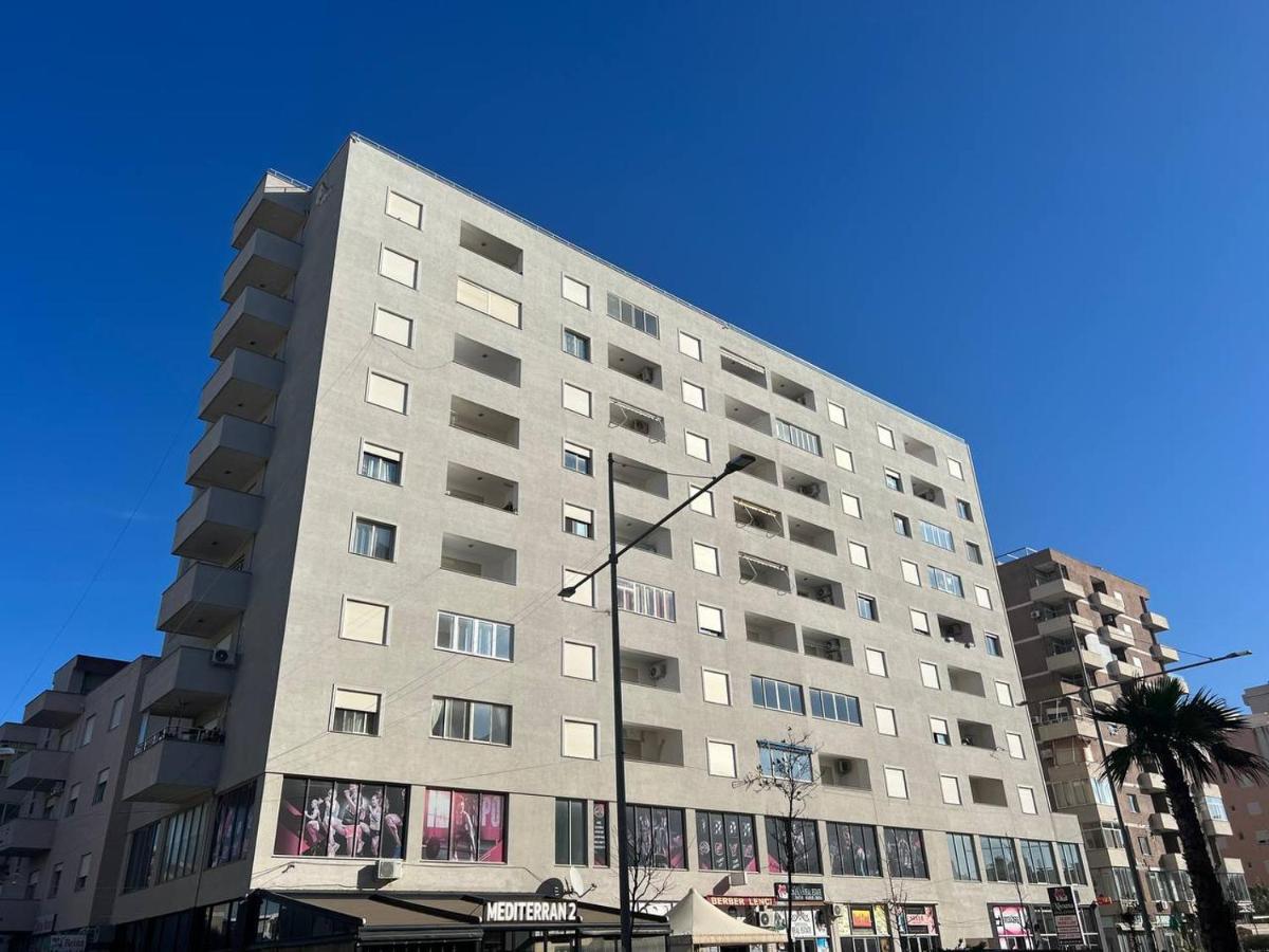 Lirin Apartment Durrës Exteriör bild